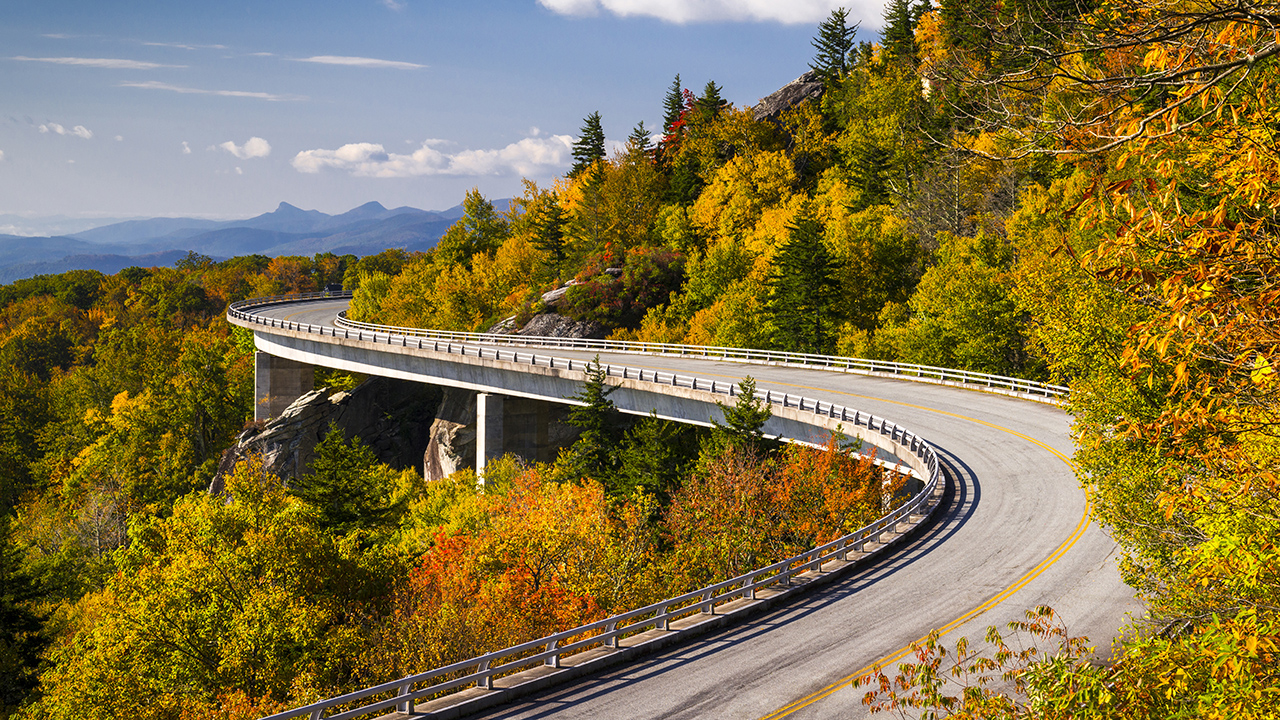 North Carolina's Blue Ridge Parkway wraps around the side of a mountain in an S-curve. 